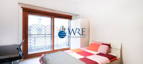 3 rooms Apartment in Rome, Italy No. 155560 18