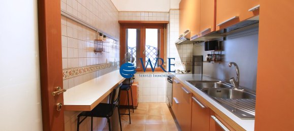 3 rooms Apartment in Rome, Italy No. 155560 14