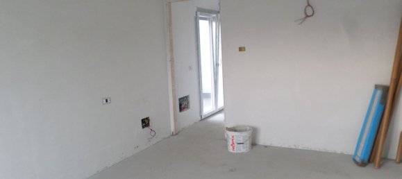 4-salle Villa à Seveso, Italy No. 147917 17