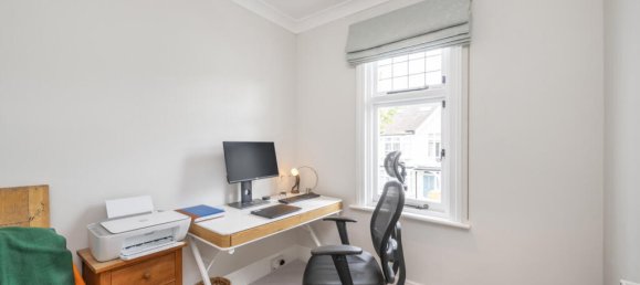 4 bedrooms House in East Sheen, United Kingdom No. 8941 13