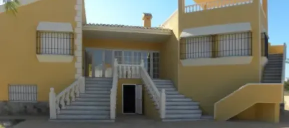 3 bedrooms House in Murcia, Spain No. 126033 2