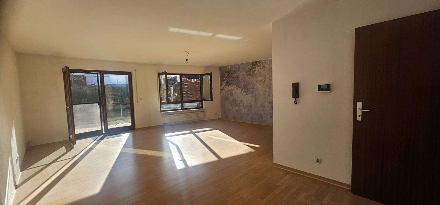 5 rooms Townhouse in Baden-Wurttemberg, Germany No. 58862