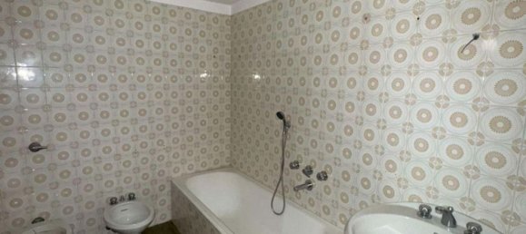 3 bedrooms House in Suardi, Italy No. 359517 2