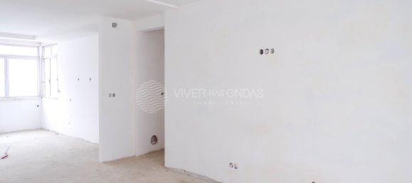 Apartamento de 3 dormitorios en Costa da Caparica, Portugal No. 88996 24