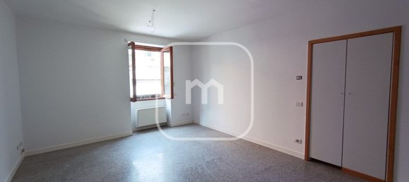 5 rooms Apartment in Campagnano di Roma, Italy No. 221665 2