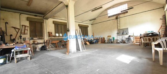 4 bedrooms House in Carpi, Italy No. 61129 13