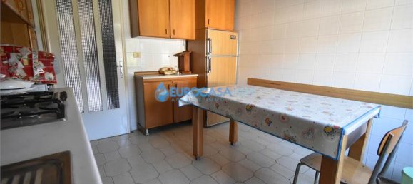 4 bedrooms House in Carpi, Italy No. 61129 26