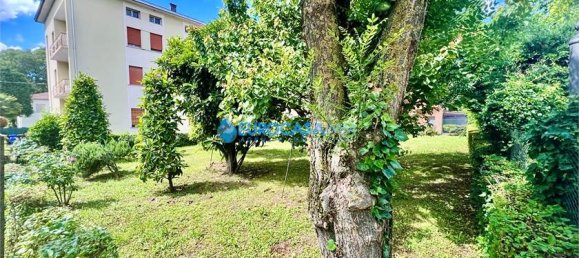 4 bedrooms House in Carpi, Italy No. 61129 3