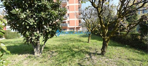 4 bedrooms House in Carpi, Italy No. 61129 7