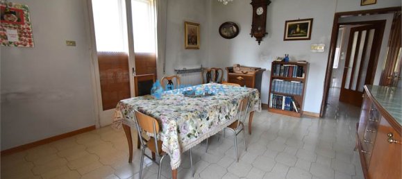 4 bedrooms House in Carpi, Italy No. 61129 30