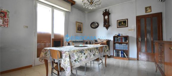 4 bedrooms House in Carpi, Italy No. 61129 22