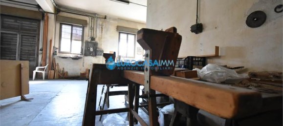 4 bedrooms House in Carpi, Italy No. 61129 17