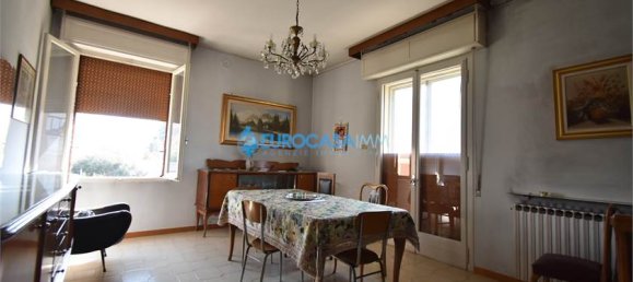 4 bedrooms House in Carpi, Italy No. 61129 29