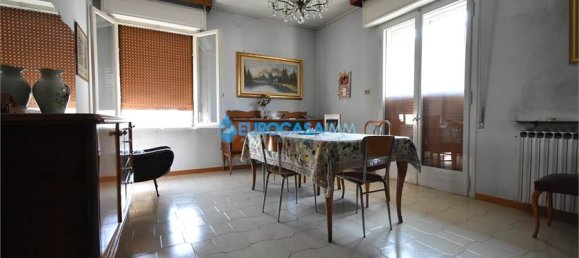 4 bedrooms House in Carpi, Italy No. 61129 21