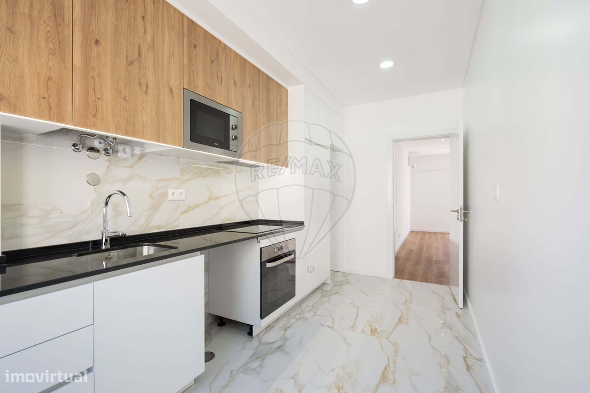 3 Schlafzimmer Wohnung in Odivelas, Portugal, Nr. 223466