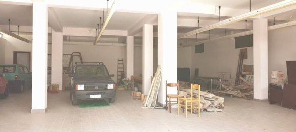 228m² Commercial property in Sangineto, Italy No. 113454 4