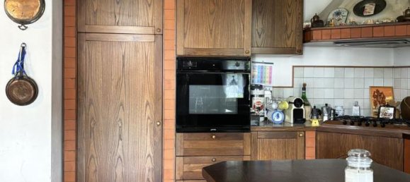 Дом с 4 комнатами в Колорно, Италия № 235574 124