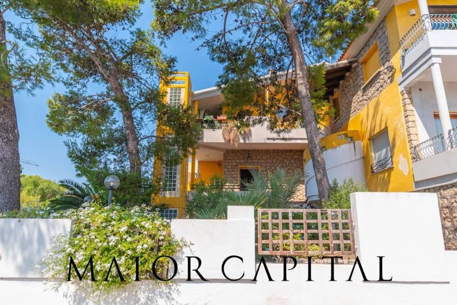 Квартира с 2 спальнями в Гольфо Аранчи, Италия № 325579