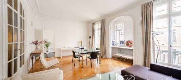 5 bedrooms Apartment in Paris, France No. 162398 9