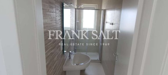 3 bedrooms Apartment in Swieqi, Malta No. 6977 12