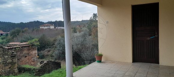 3 bedrooms House in Tondela, Portugal No. 19628 5