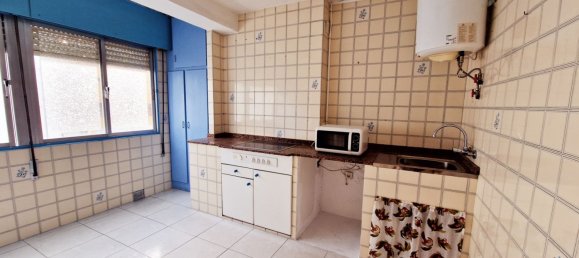 3 bedrooms Apartment in Torrelavega, Spain No. 153770 10