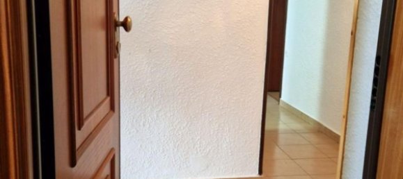 3 bedrooms Apartment in Torrelavega, Spain No. 153770 2