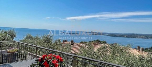 6 rooms Villa in Gardone Riviera, Italy No. 8016 15