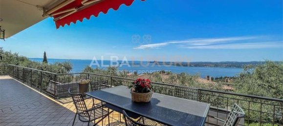 6 rooms Villa in Gardone Riviera, Italy No. 8016 84