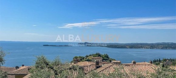 6 rooms Villa in Gardone Riviera, Italy No. 8016 27