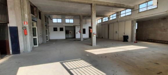 Almacén en Morlupo, Italy 650 m² No. 113530 2