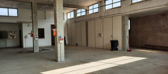 Almacén en Morlupo, Italy 650 m² No. 113530 3