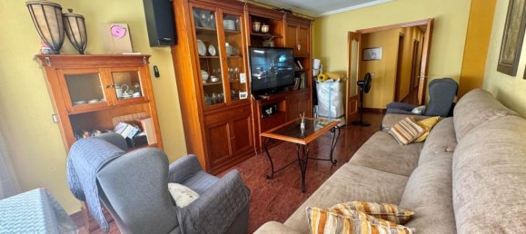 Apartamento de 3 dormitorios en Alicante, Spain No. 160926 10