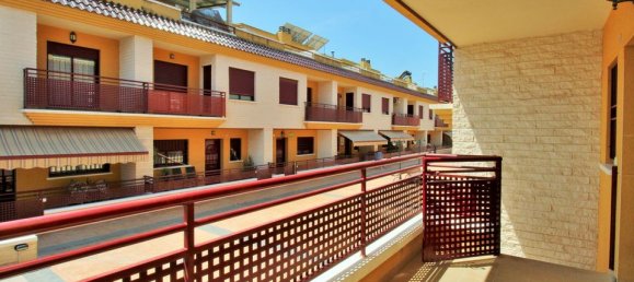 3 bedrooms Townhouse in Alicante, Spain No. 186465 8