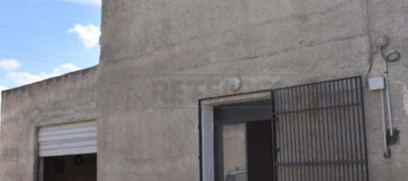 3 Schlafzimmer Haus in Mazara del Vallo, Italy, Nr. 327022 3