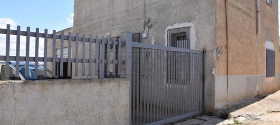 3 Schlafzimmer Haus in Mazara del Vallo, Italy, Nr. 327022 2