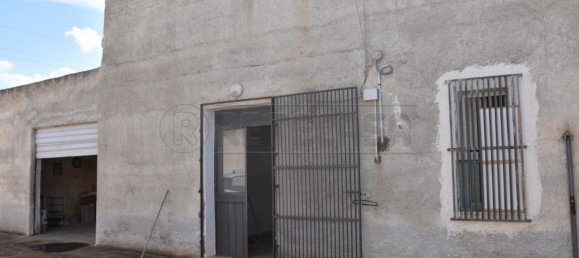 3 Schlafzimmer Haus in Mazara del Vallo, Italy, Nr. 327022 10