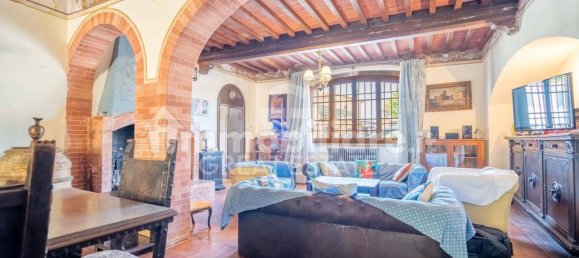 8 غرف نوم منزل في Castiglione del Lago, Italy رقم 353626 11