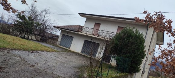 12 rooms House in San Rufo, Italy No. 146640 7