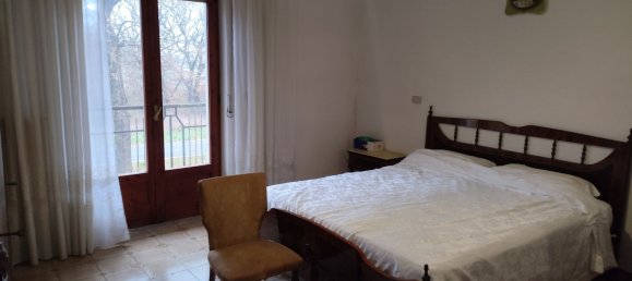 12 rooms House in San Rufo, Italy No. 146640 16
