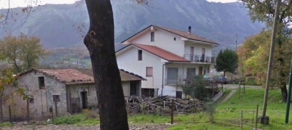 12 rooms House in San Rufo, Italy No. 146640 26