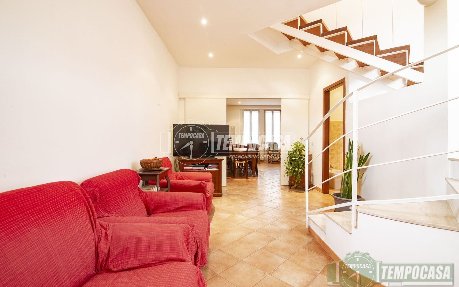 4 rooms Duplex in Milan, Italy No. 243606