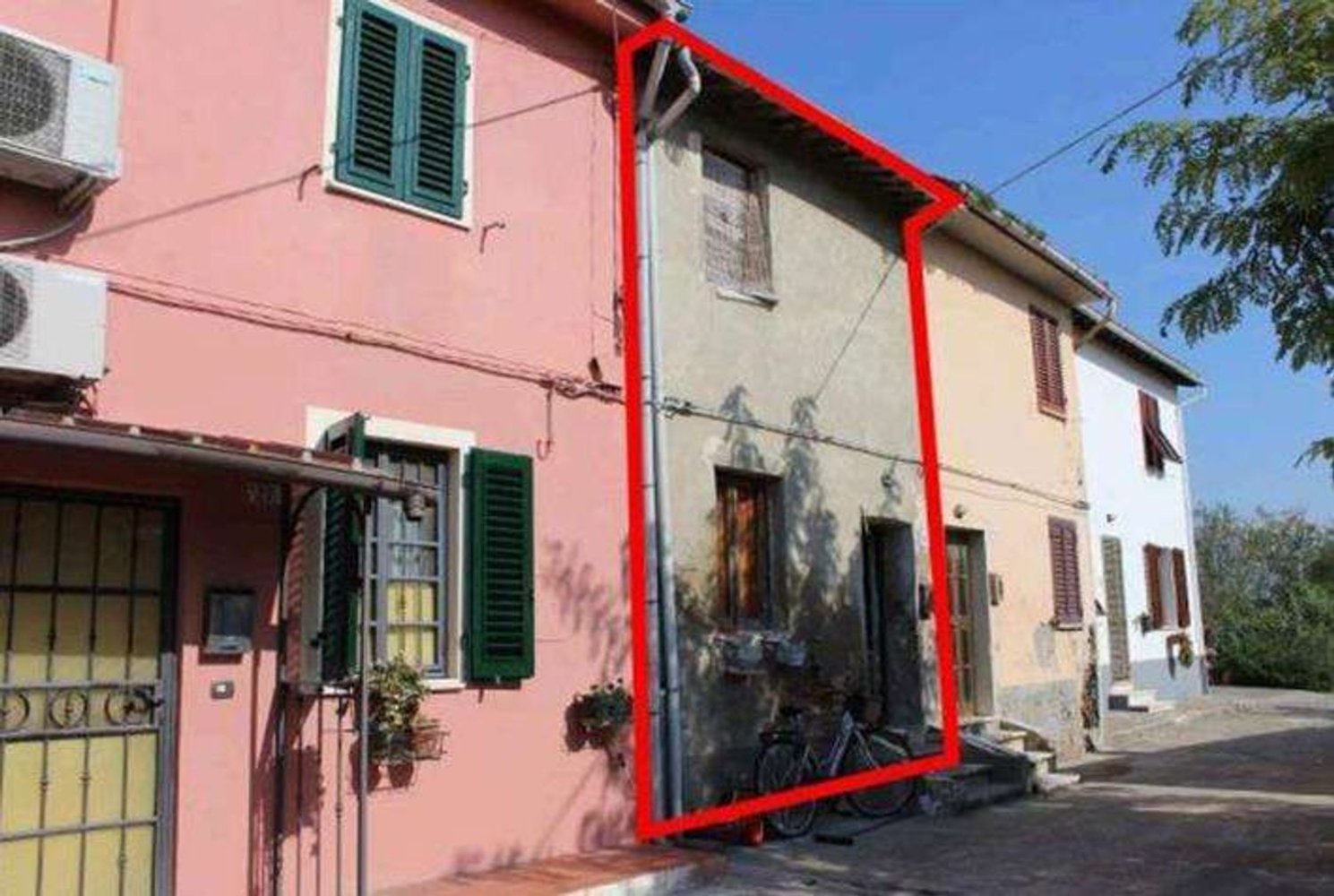 3غرفة منزل في Fucecchio, Italy رقم 186831