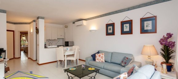 2-salle Appartement à San Teodoro, Italy No. 142933 11