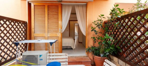 2-salle Appartement à San Teodoro, Italy No. 142933 29