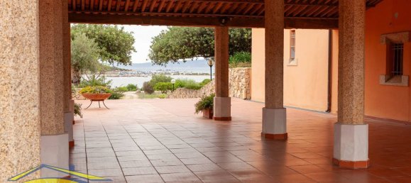 2-salle Appartement à San Teodoro, Italy No. 142933 2