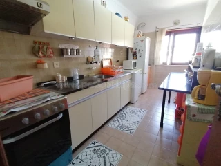 2 bedrooms Apartment in Sesimbra, Portugal No. 233258