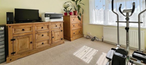 3 Schlafzimmer Haus in Slough, United Kingdom, Nr. 10669 9