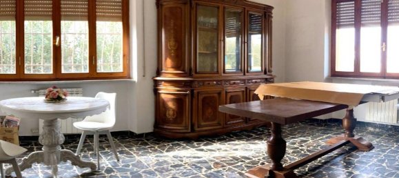 Villa de 9 divisões em San Giuliano Terme, Italy N.º 83985 4