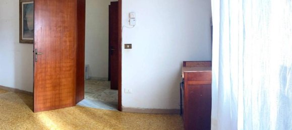 Villa de 9 divisões em San Giuliano Terme, Italy N.º 83985 18